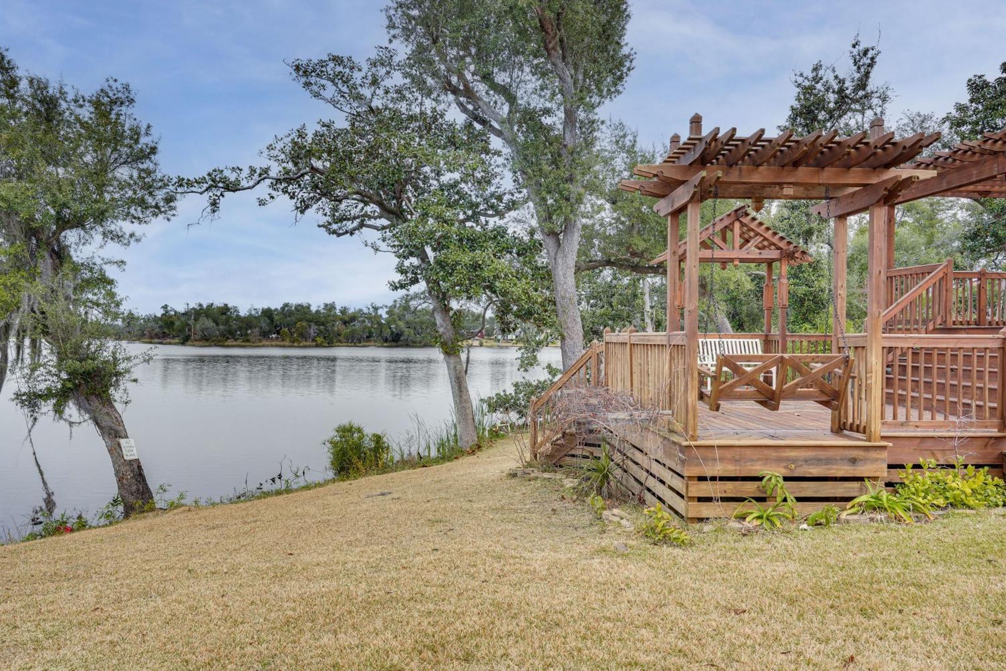 Lakefront Panama City Studio With Hot Tub Access מראה חיצוני תמונה
