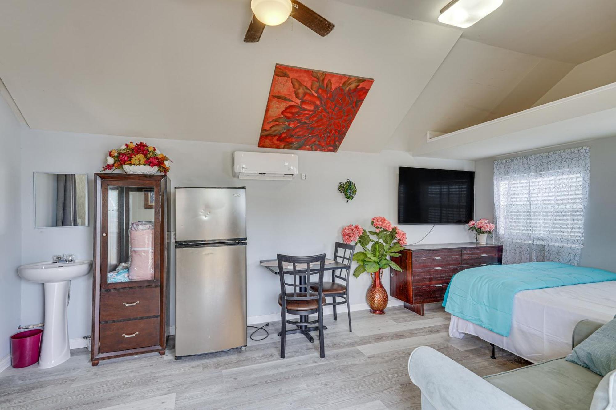 Lakefront Panama City Studio With Hot Tub Access מראה חיצוני תמונה
