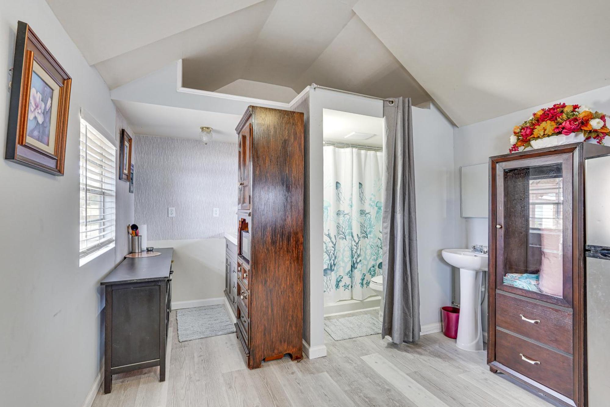 Lakefront Panama City Studio With Hot Tub Access מראה חיצוני תמונה