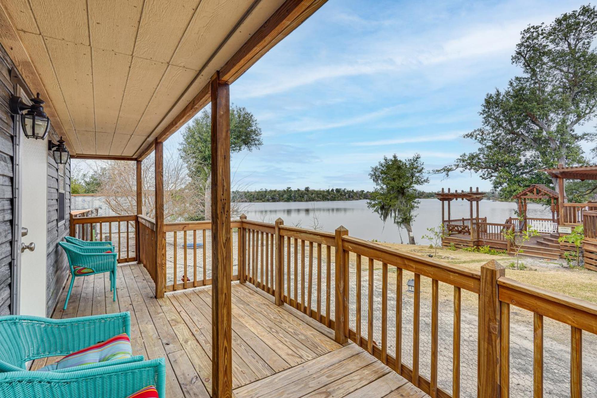 Lakefront Panama City Studio With Hot Tub Access מראה חיצוני תמונה